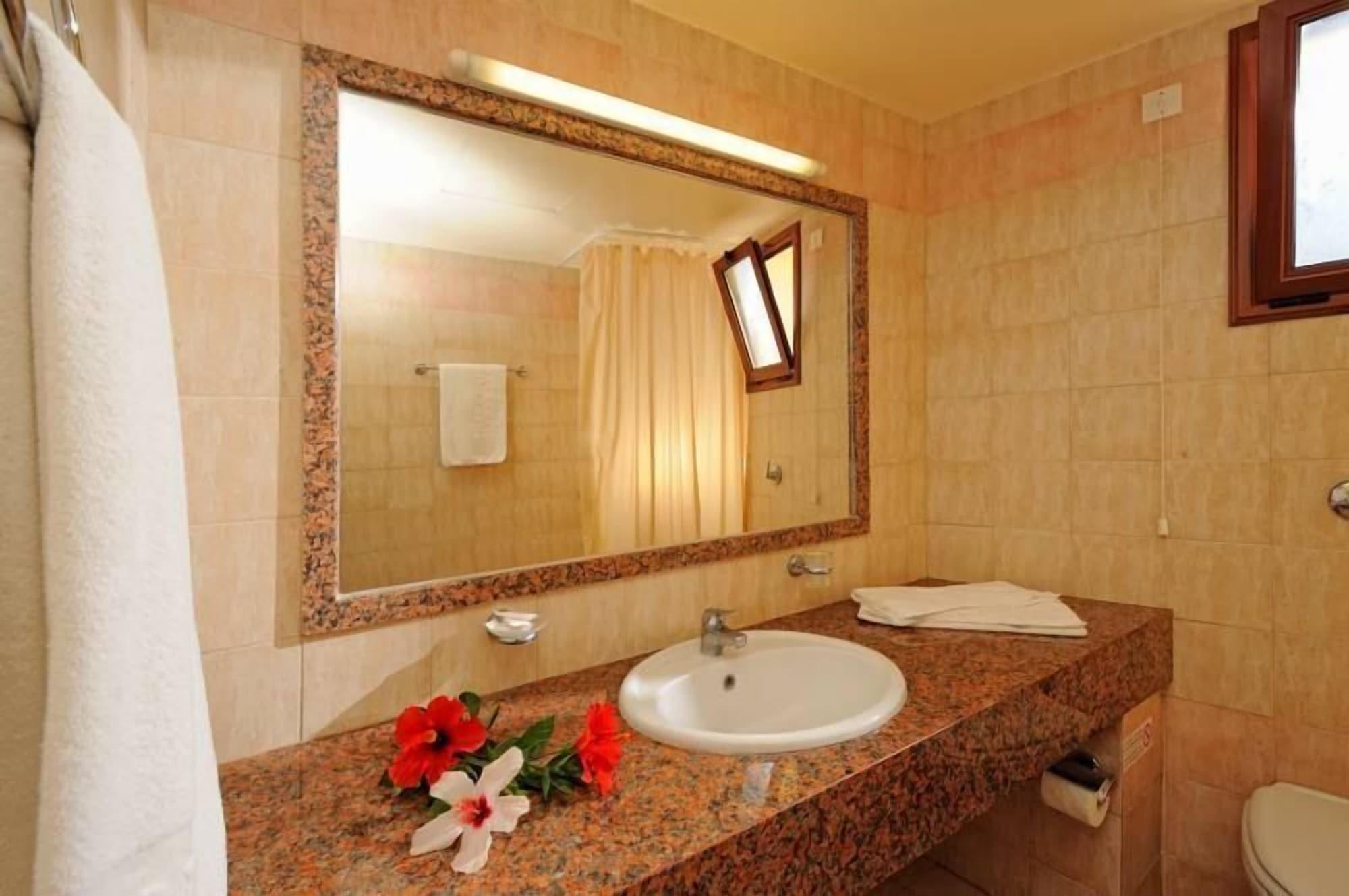 Aparthotel Maria Lambis Stalida Zewnętrze zdjęcie